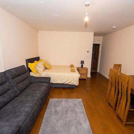 Apartamento Littlefold Northwood  Exterior foto